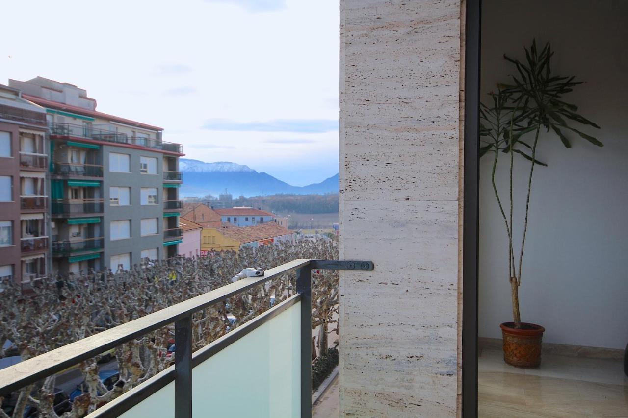 Ca l'Anna - Holiday Apartment Tremp Habitación foto